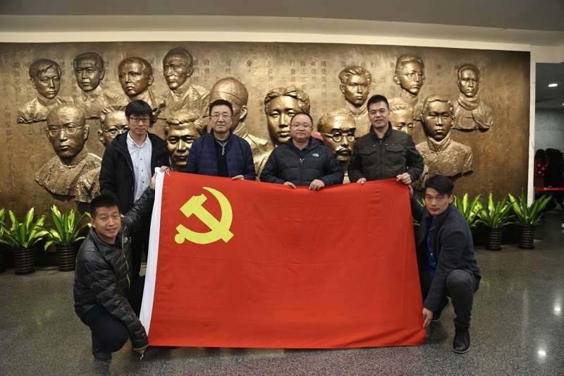 201712130847-5-1.jpg 201712130847-5-1.jpg